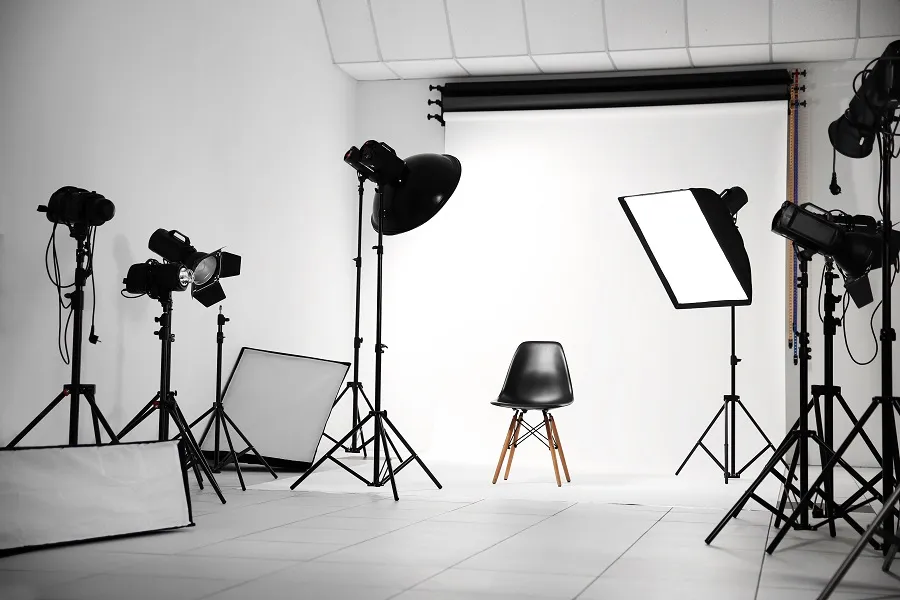 Modern Digital Studio