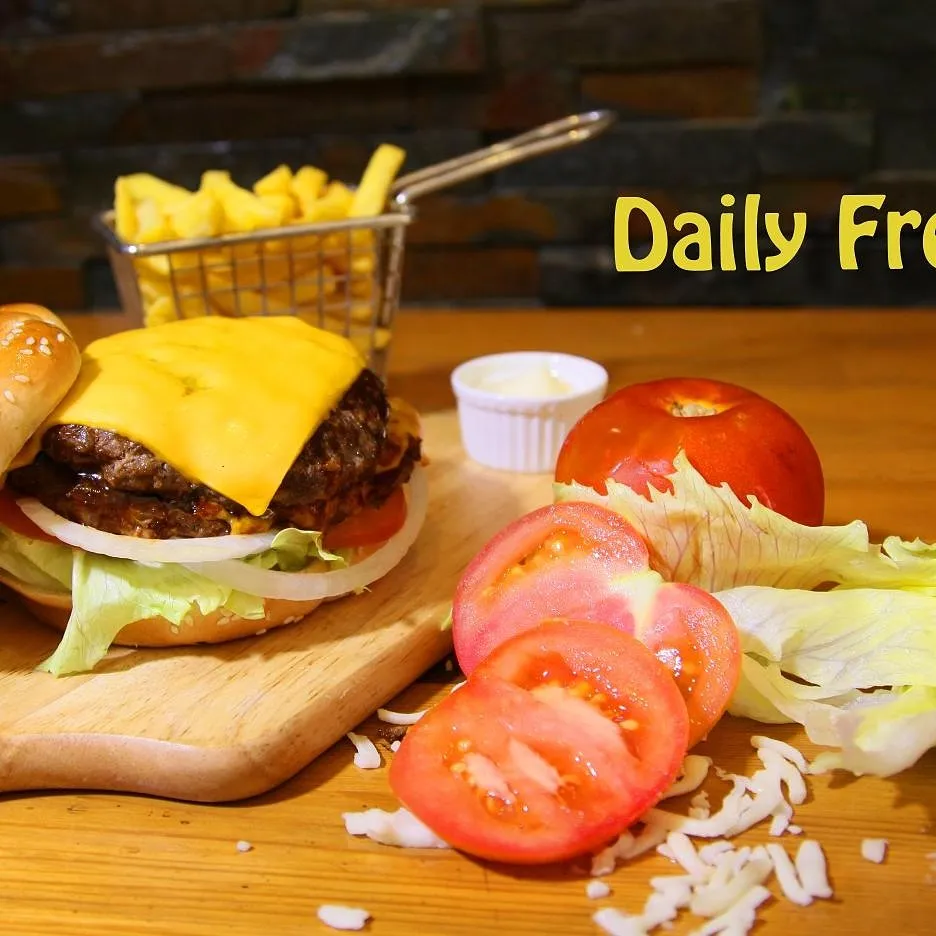 Royal Hush Burger 