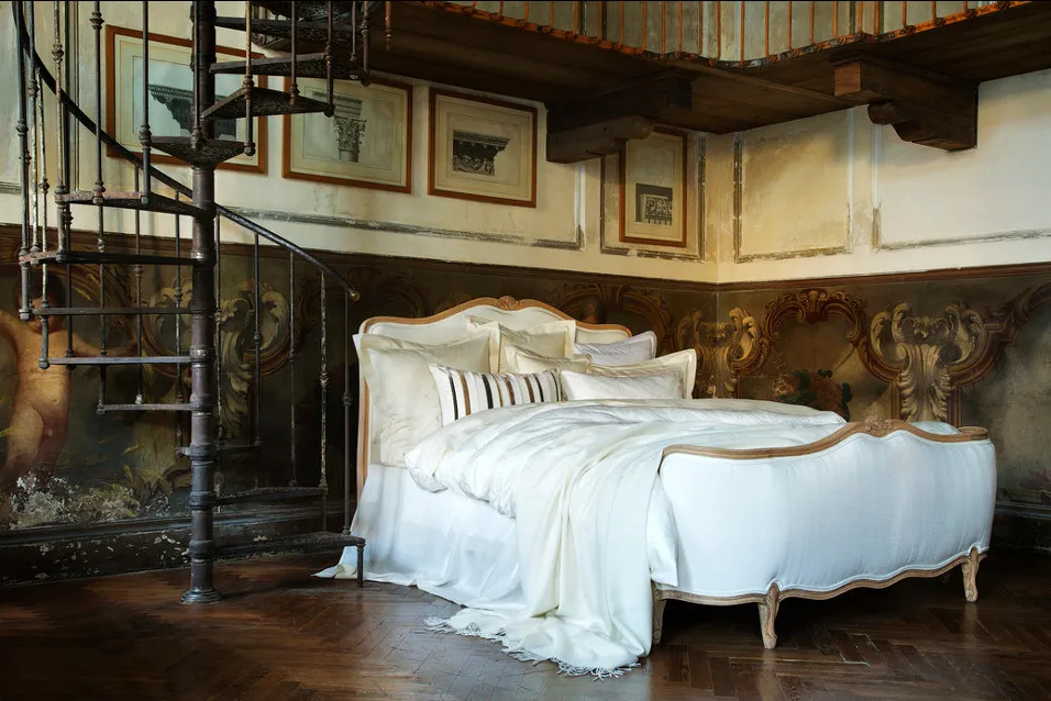 MEROE - The Bed Boutique