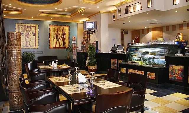 Nefertiti Restaurant & Cafe