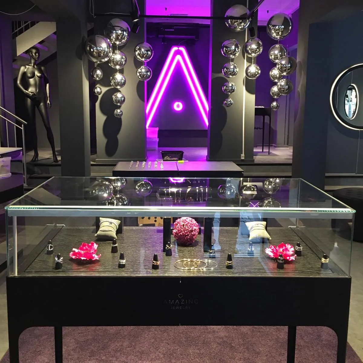 Amazing Jewellery 