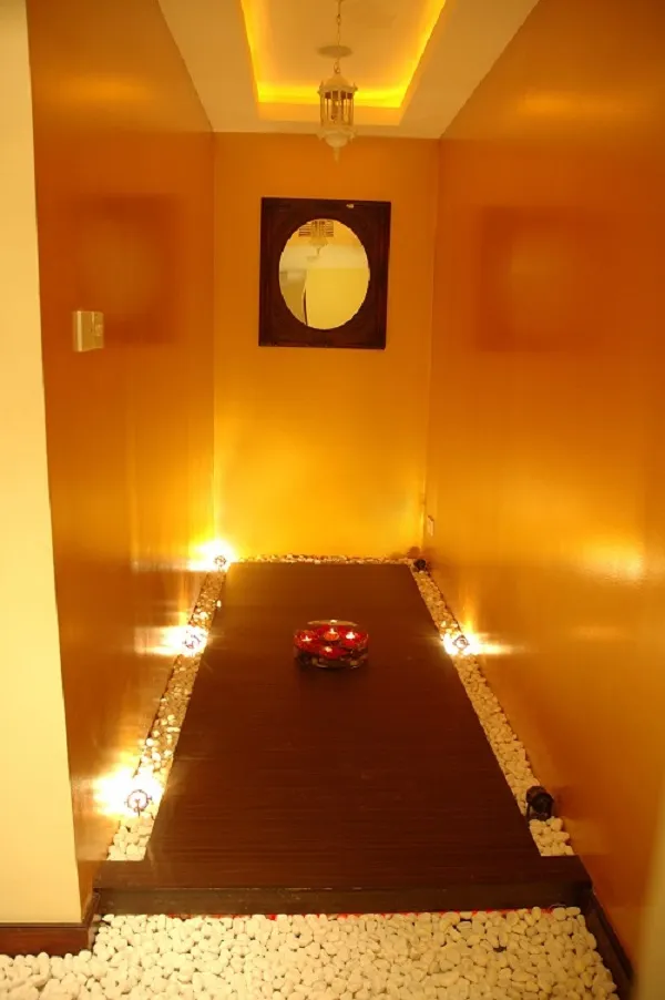 Aura Alternative Medicine Centre