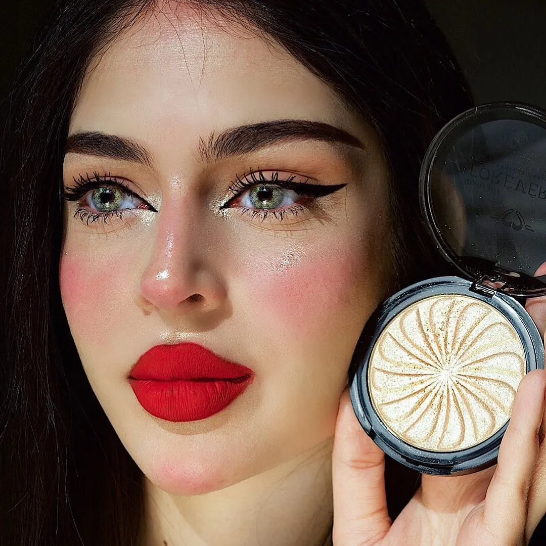 Forever52 Make-Up and Color
