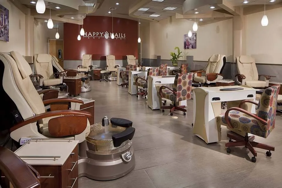 Happy Nail Beauty Salon