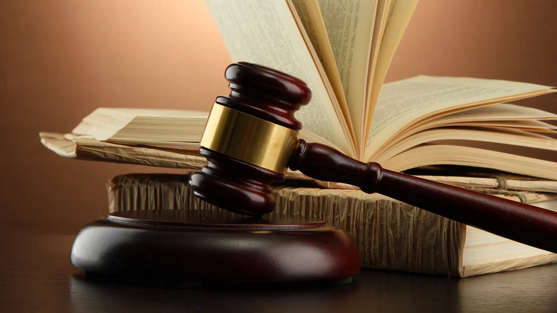 Fawzia Alhosani Advocates & Legal Consultants