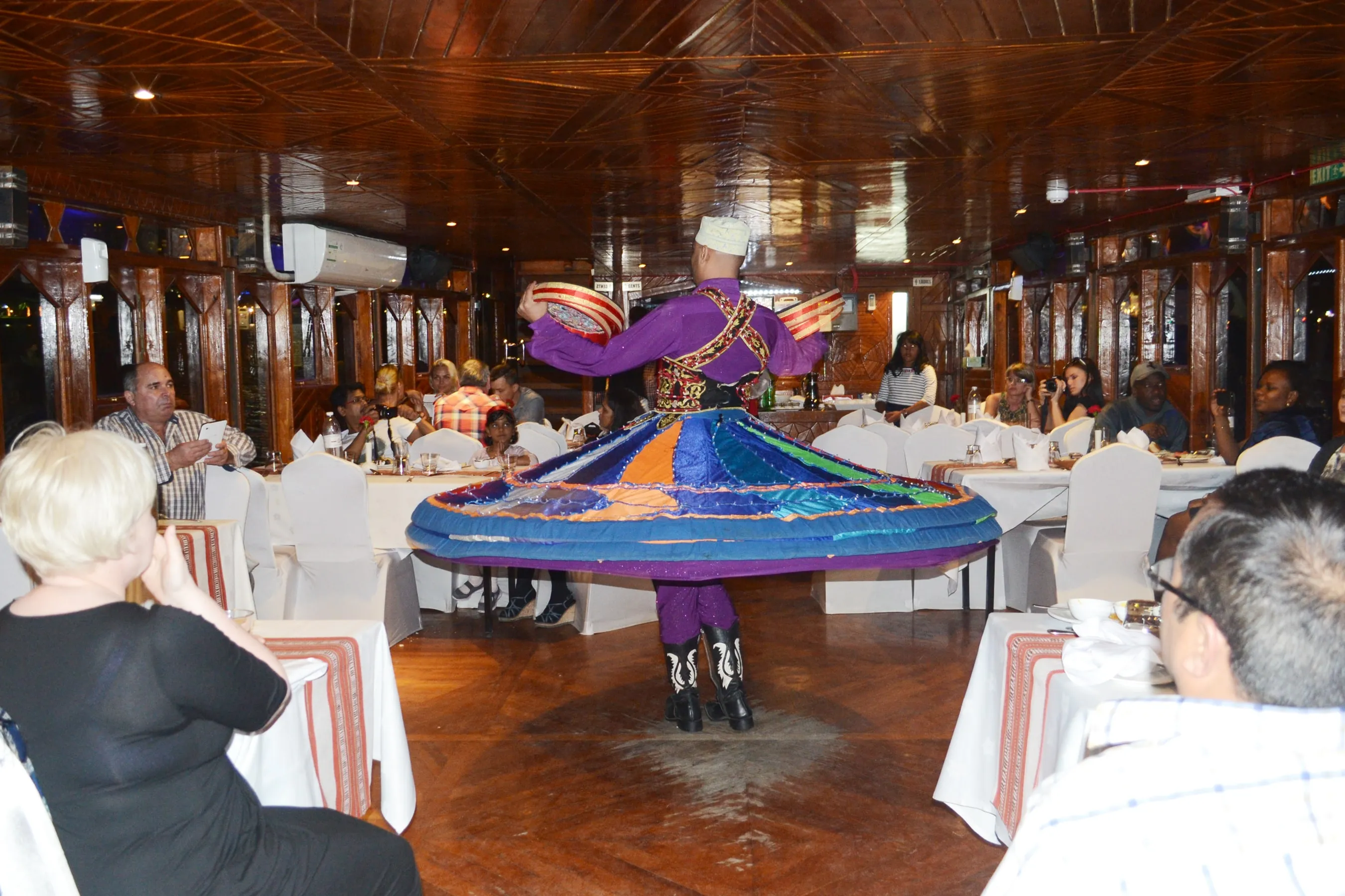 Dhow Cruise Marina Dinner, Sightseeing Tour