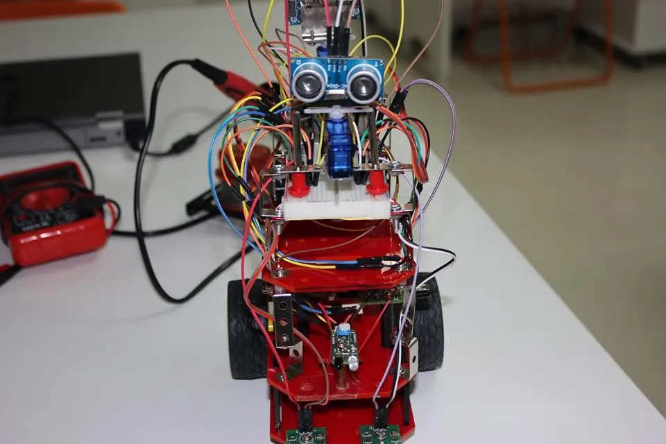 Robotic Lab Setup For Schools
