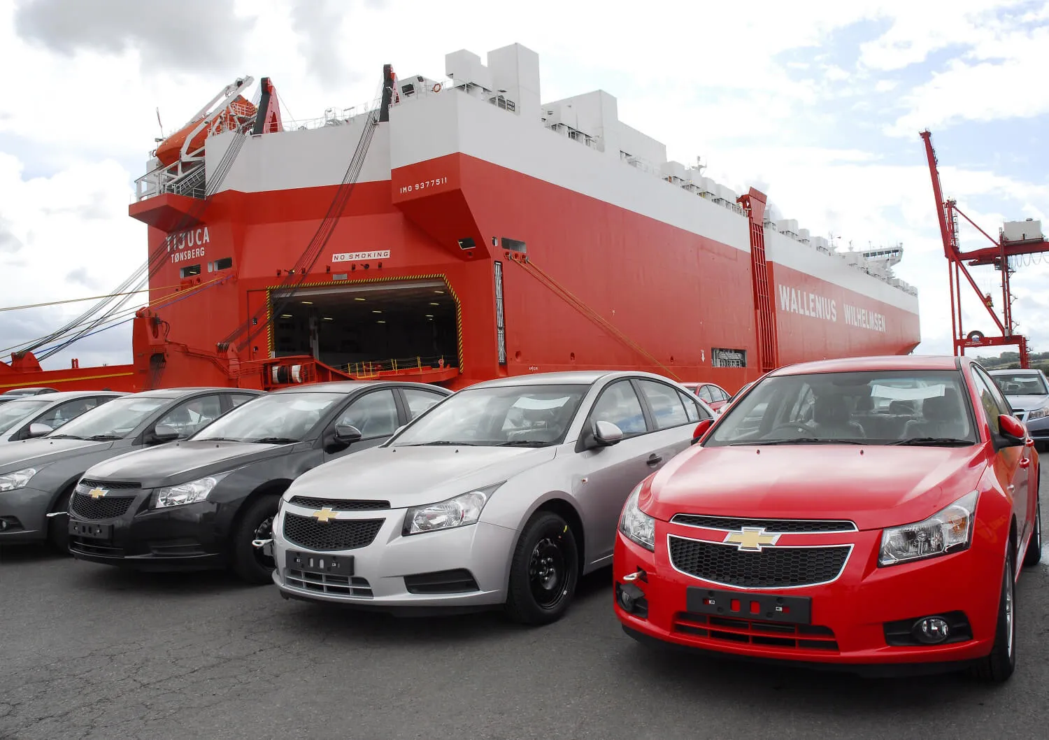 UCES MOTORS
