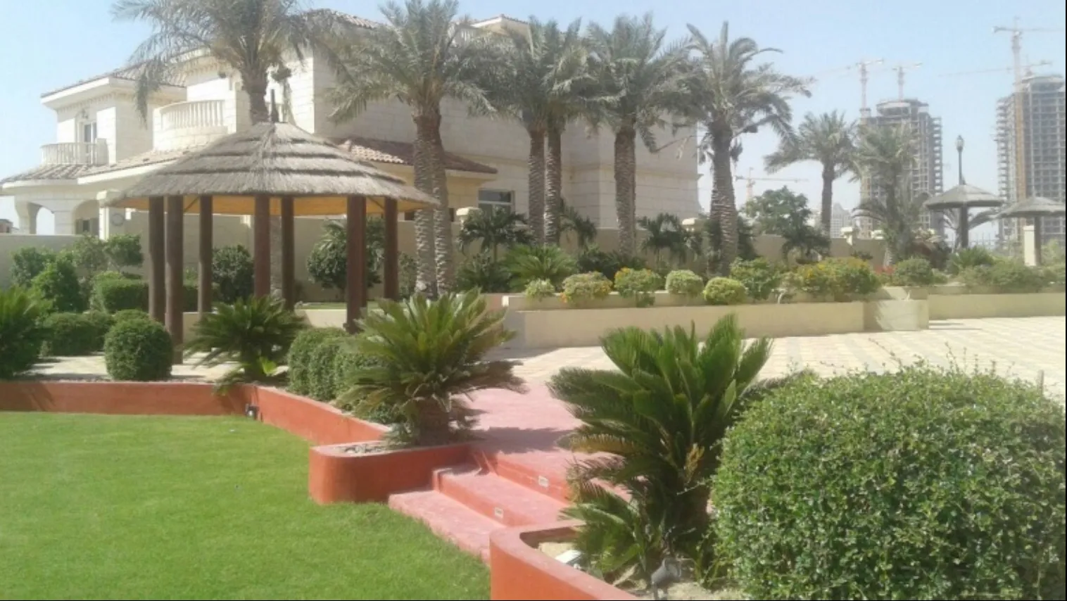 Fah Middle East Landscaping