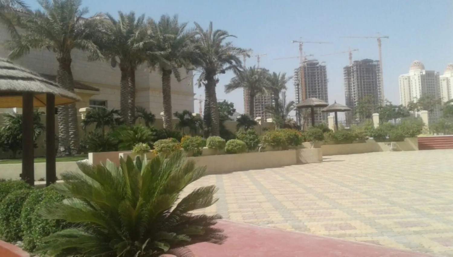 Fah Middle East Landscaping
