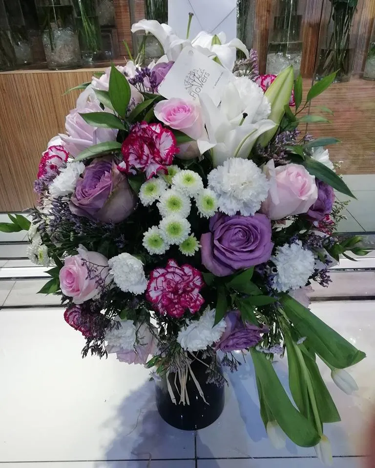 We Flowers 