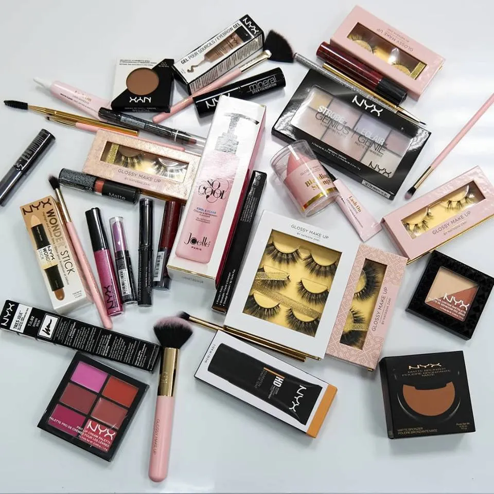 GLOSSY Make Up