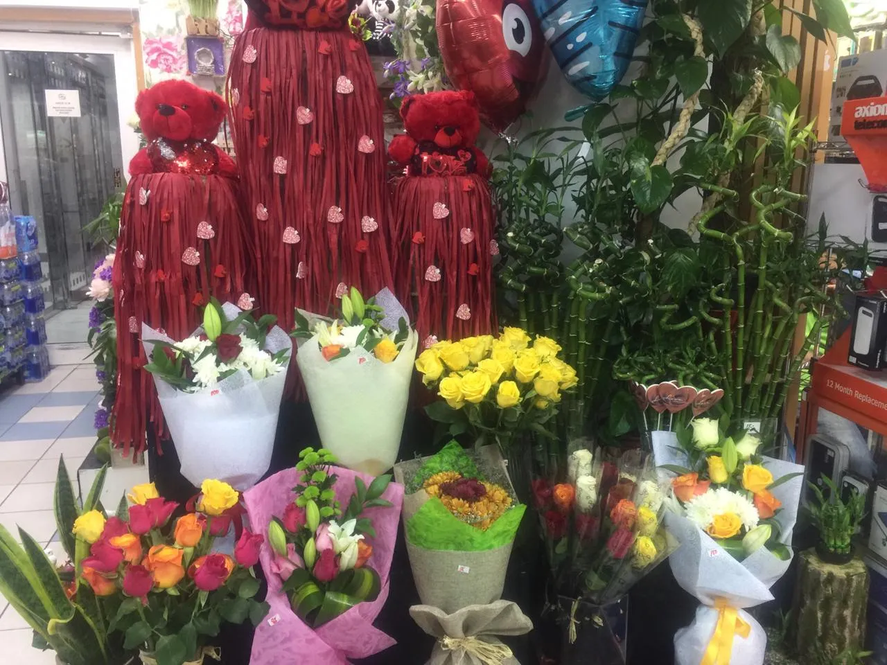 Dora Silver Gifts & Flowers