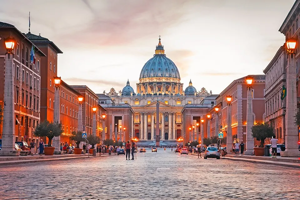 Uranus Travel & Tours LLC