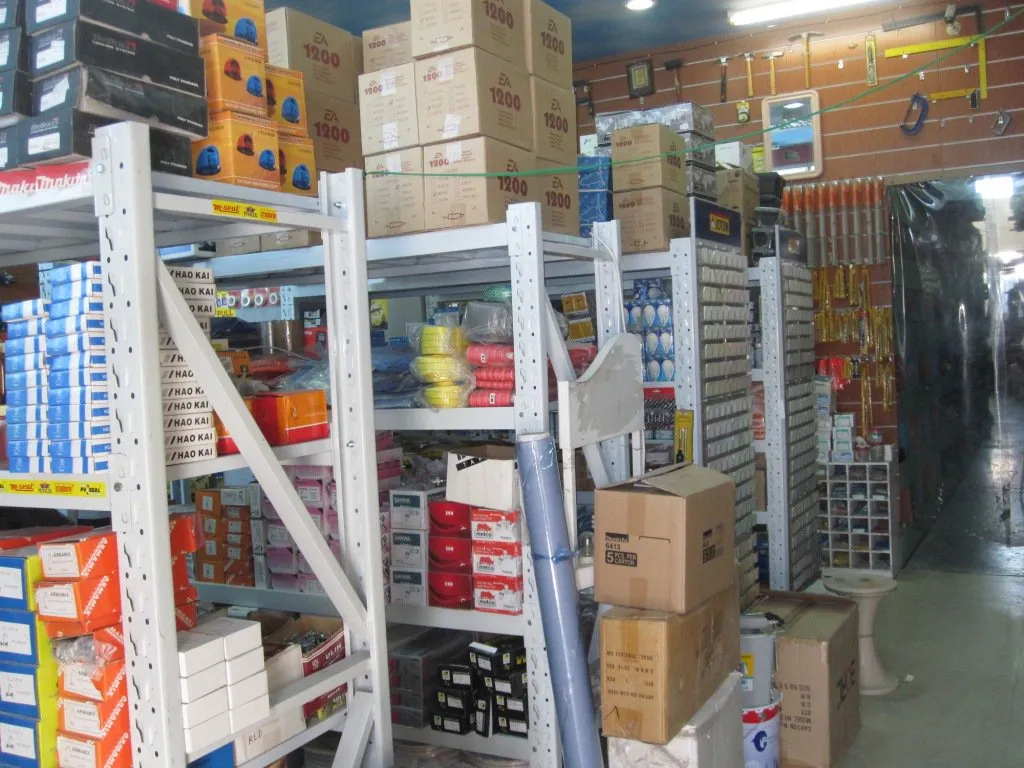 Laspinas Building Materials Trading, LLC