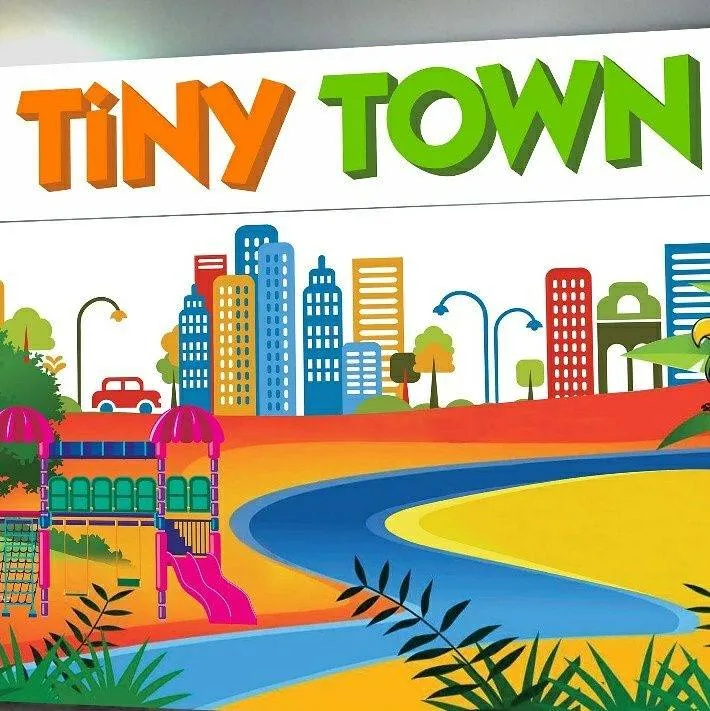 Tiny Town Play Lounge